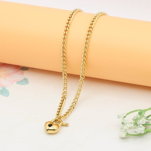 "Heart Charm Chunky Chain Yellow Necklace in Gold Finish, XPNL0375 - Picture 2 of 13